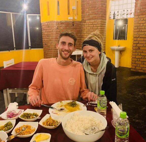 فندق Sethway Village