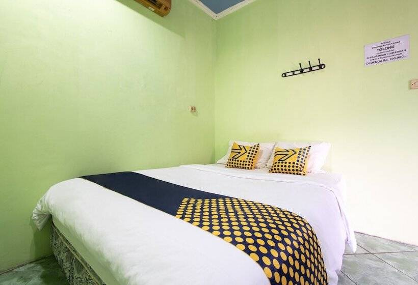 Отель Spot On 3961 Fico S Residence Syariah