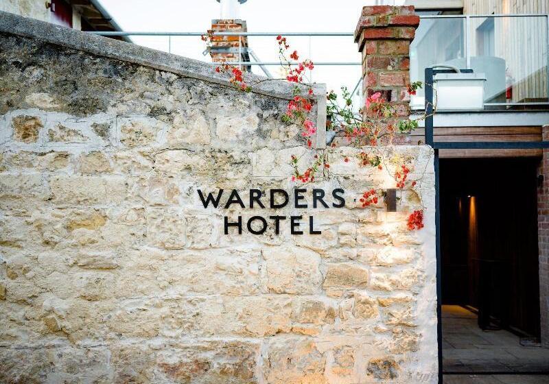 Warders Hotel Fremantle Markets