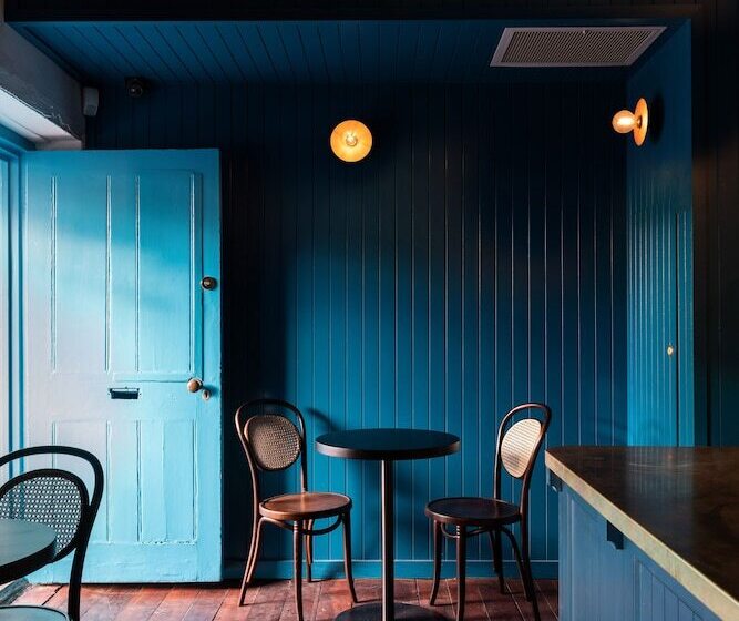 Warders Hotel Fremantle Markets