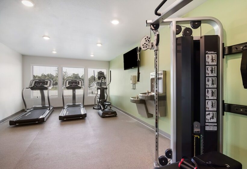 فندق Woodspring Suites Linden