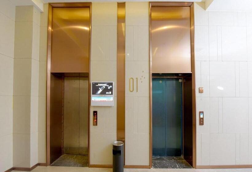 Lavande Hotel Changchun Hangkong University Fanrong Road Metro Station