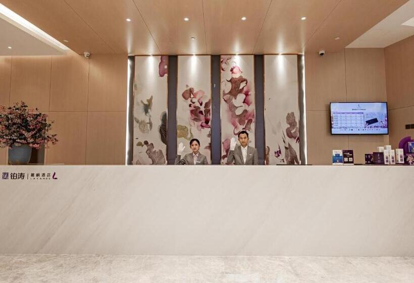Lavande Hotel Changsha Avenue Metro Station