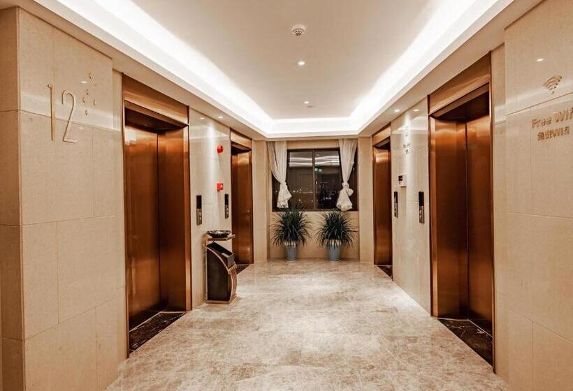 Lavande Hotel Changsha Avenue Metro Station