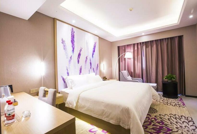 Lavande Hotel Xinyang Municipal Government Branch