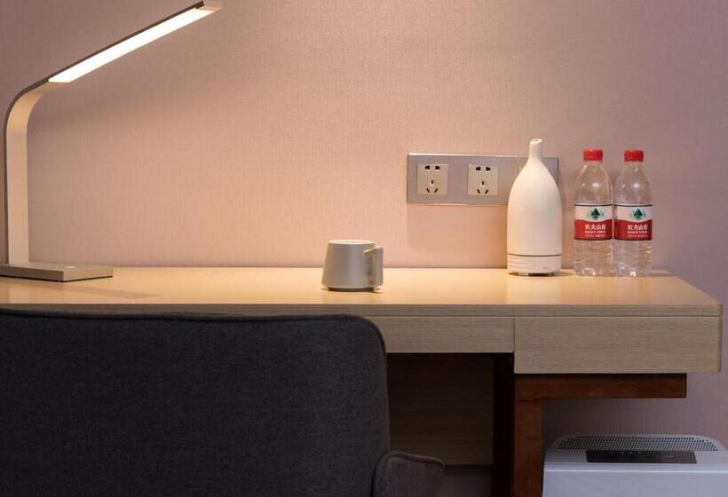 Lavande Hotel Yangchun Donghu