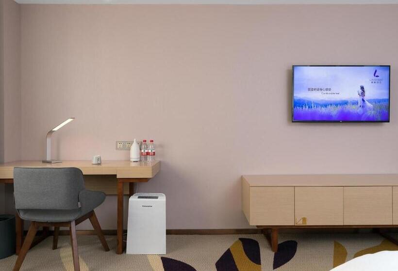 Lavande Hotel Yangchun Donghu