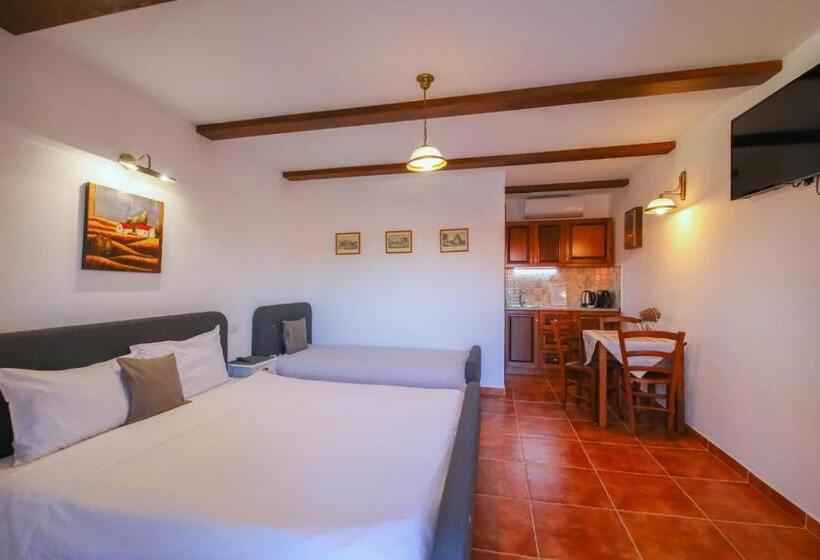 Пансион Ama Guest House