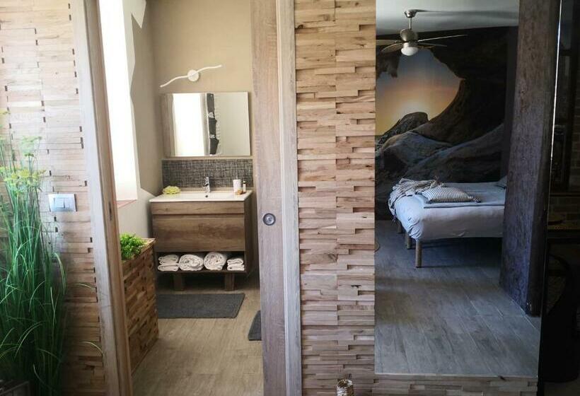 펜션 Appartment & Rooms Secondopiano