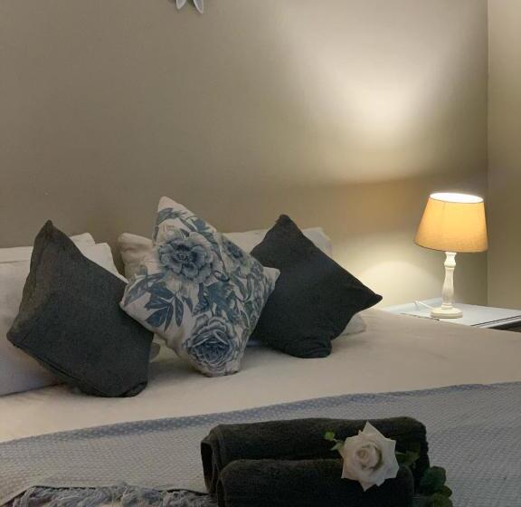 펜션 Bread & Barrel Eureka Kimberley