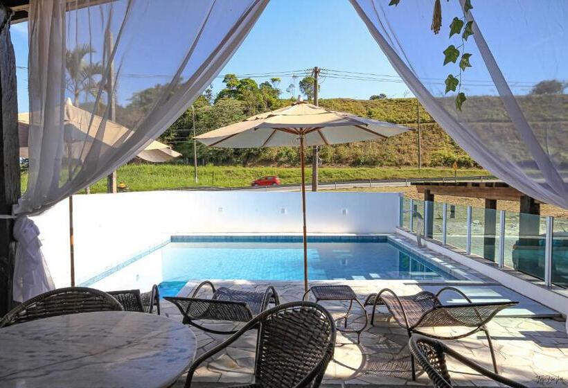 ペンション Caminho Das Praias Guesthouse