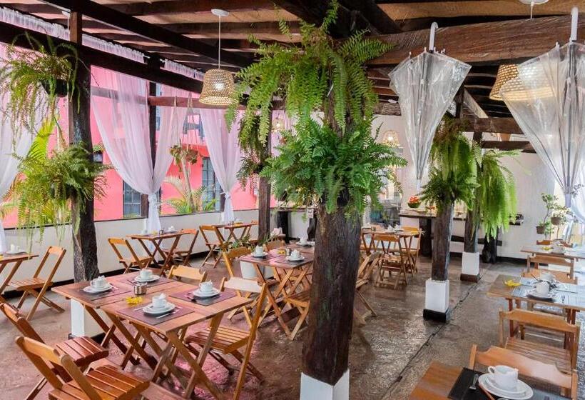 ペンション Caminho Das Praias Guesthouse