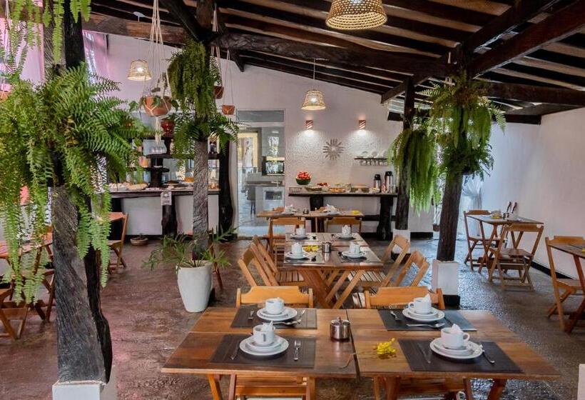 ペンション Caminho Das Praias Guesthouse