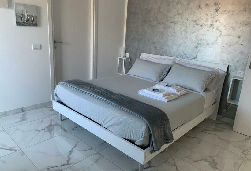 ペンション Capitani Guest House