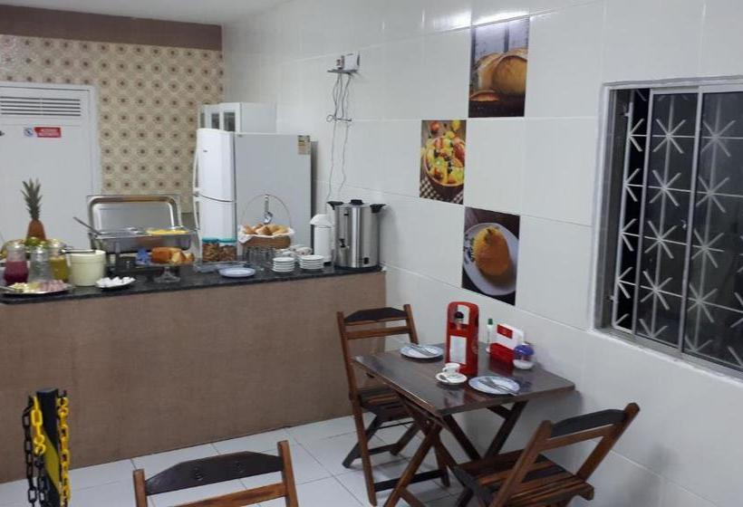 פנסיון Pousada Pingo Do Meio Dia