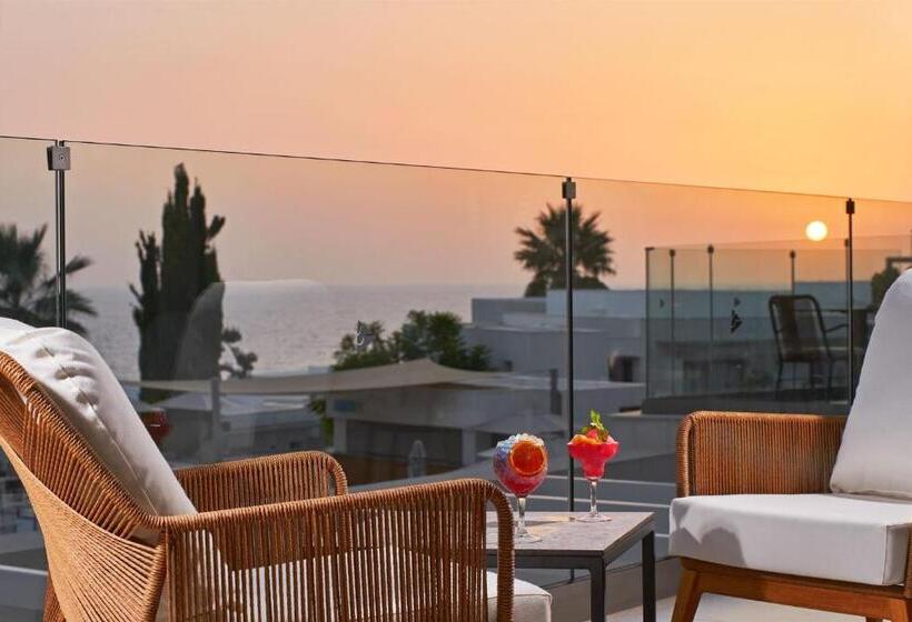 منتجع Mare Paphos