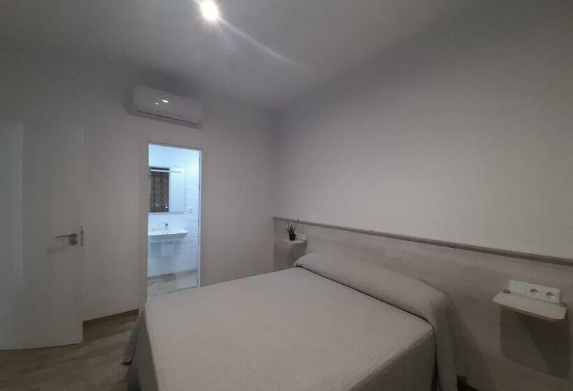 Общежитие Alojamiento Saturno1