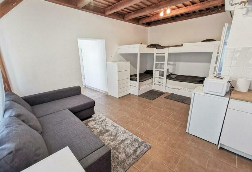 فندق صغير Greenfield Apartman