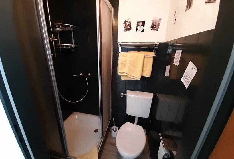 호스텔 Gästehaus Edelmann