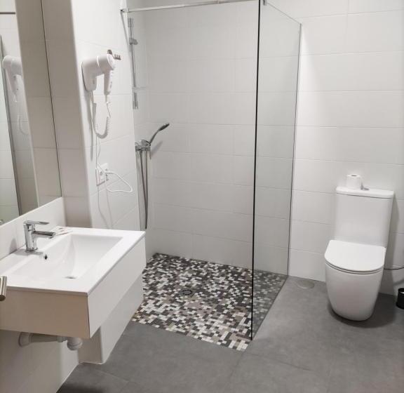 Albergue & Rooms Murgadán