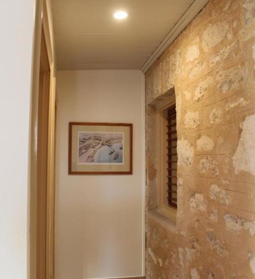 تختخواب و صبحانه Victoria Cottage