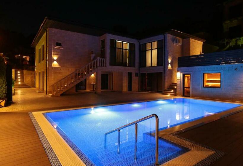 Boutique Hotel Anana