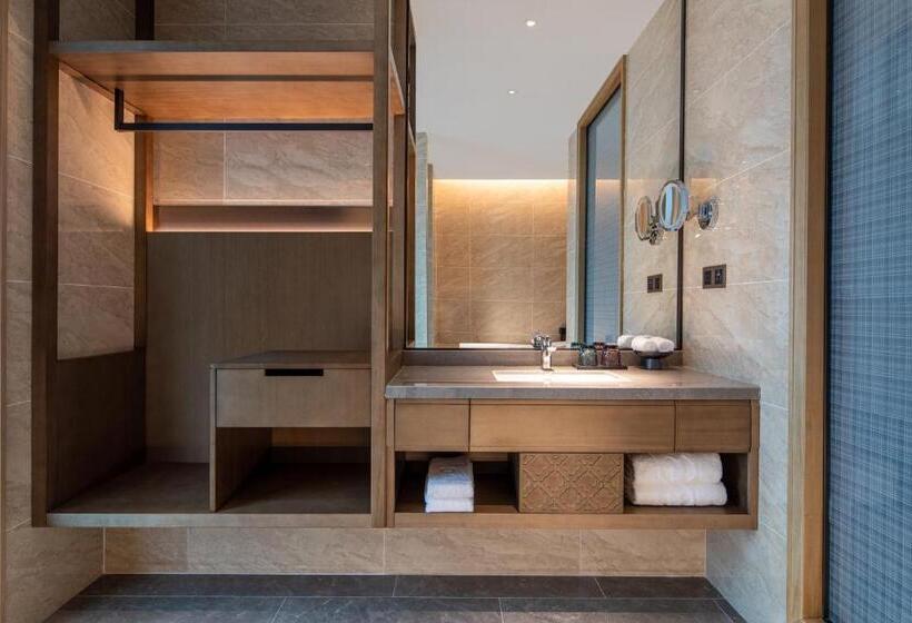 C&d Hotel,xiamen Xiang An Late Check Out & Free Welcome Snacks