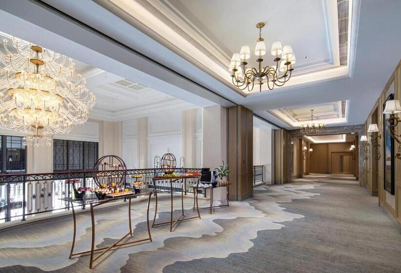 C&d Hotel,xiamen Xiang An Late Check Out & Free Welcome Snacks