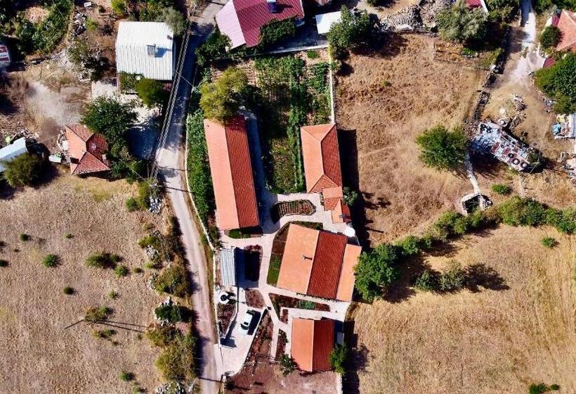 Dedehan Retreat Otel