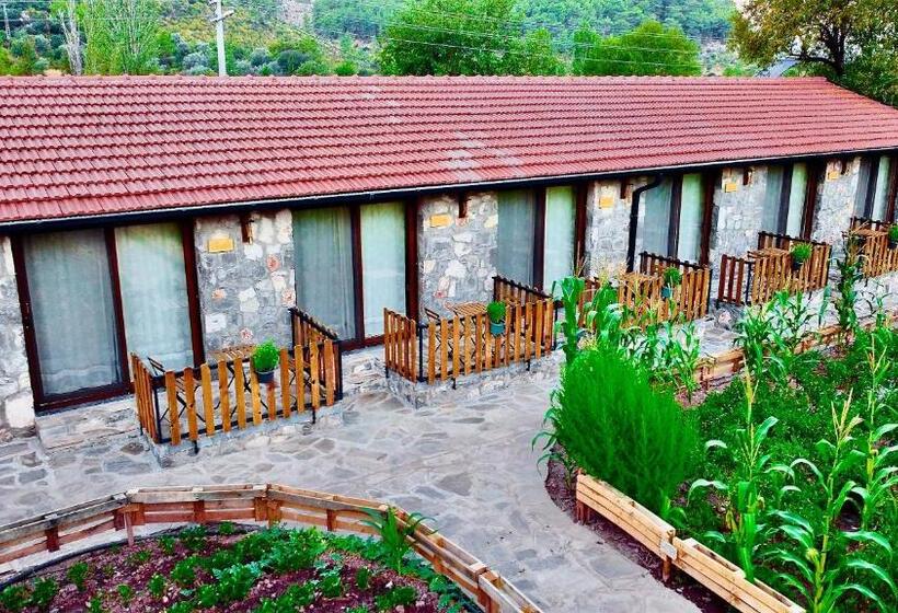 Dedehan Retreat Otel