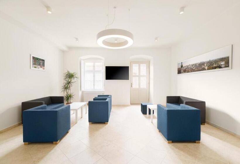 Domus Peregrini Apartmanok