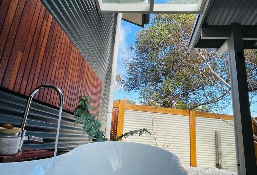 Grape Juice Retreat Rustic Romantic Gateway 5mins To Beaches & Town