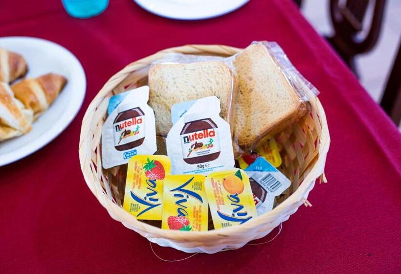 Отель Agriturismo Is Cortillaris