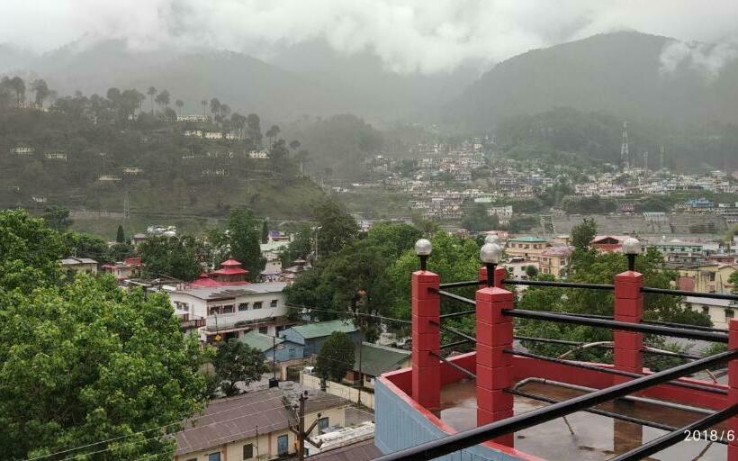 ホテル Bhandari Annexe