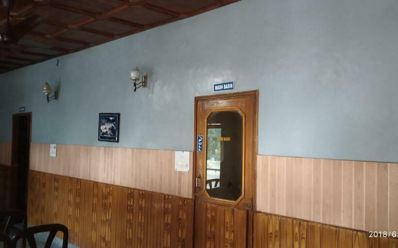 ホテル Bhandari Annexe