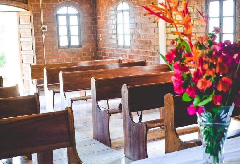 酒店 Fazenda Alvorada