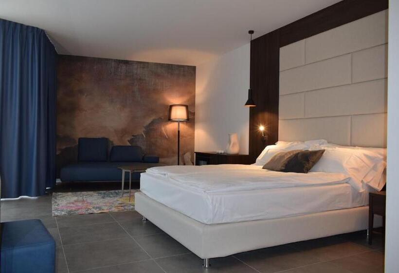 בית מלון כפרי Garni' Foci