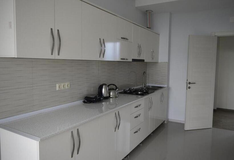 هتل Kobuleti 728