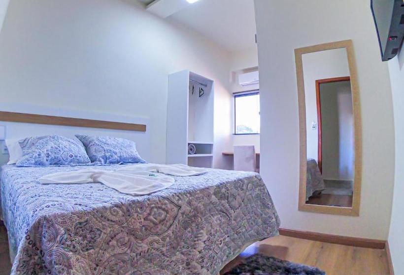 בית מלון כפרי Lago Araras