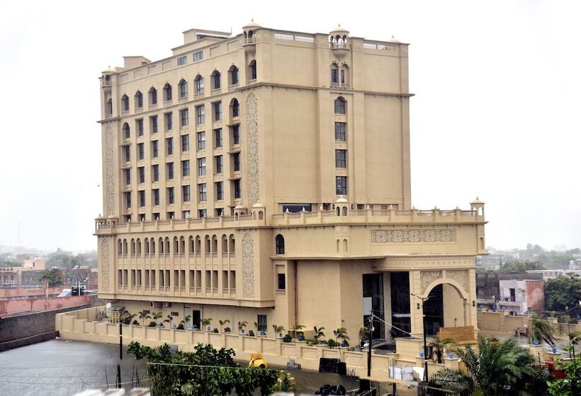 ホテル Lemon Tree Premier, Dwarka