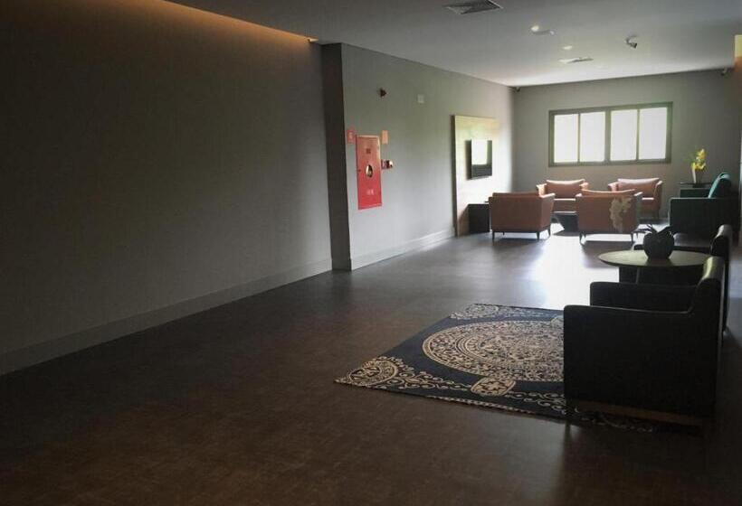 בית מלון כפרי Og