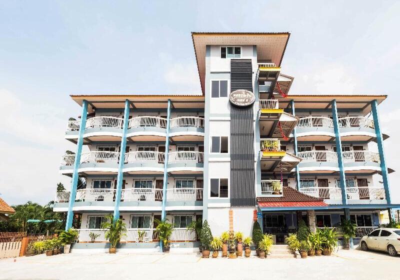 酒店 Oyo 1157 Ploy Pailin Place