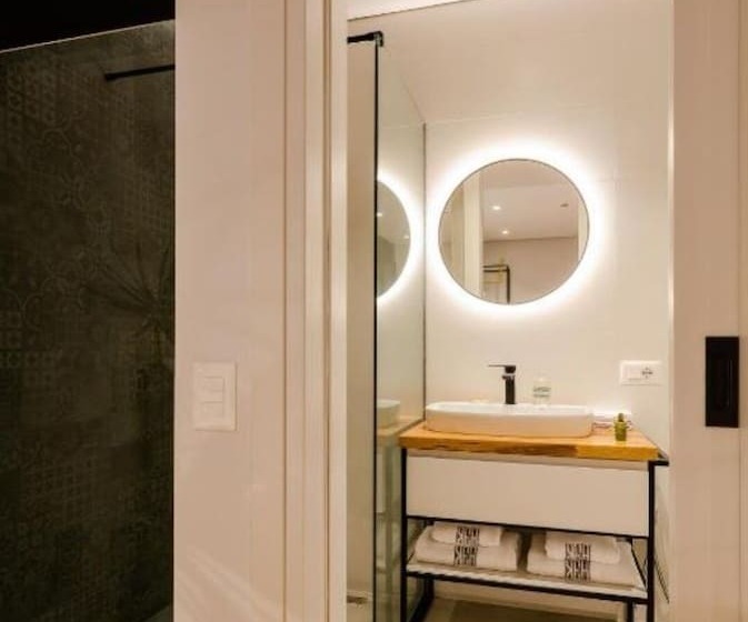 בית מלון כפרי Rea Boutique