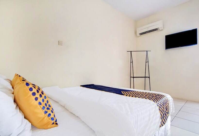 호텔 Puspita Depok