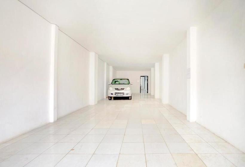 酒店 Vaccinated Staff Spot On 3928 Terrace House Syariah