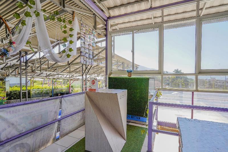 ホテル Villa Puncak Agape Near Cipanas Mitra Reddoorz