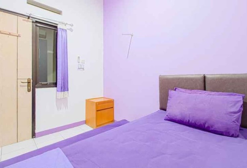 호텔 Ungu Residence Syariah Bandung