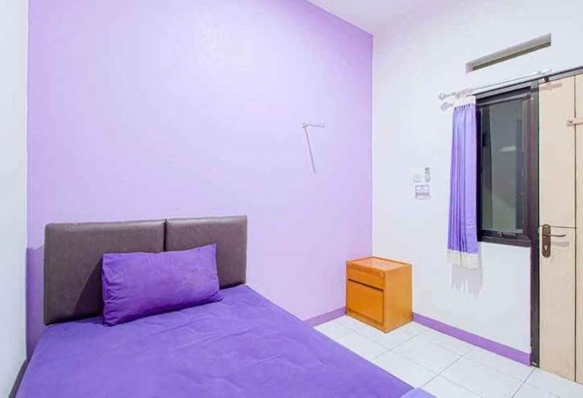 호텔 Ungu Residence Syariah Bandung