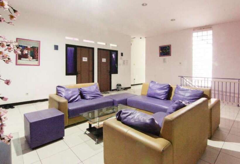 호텔 Ungu Residence Syariah Bandung