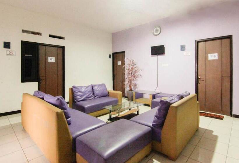 호텔 Ungu Residence Syariah Bandung